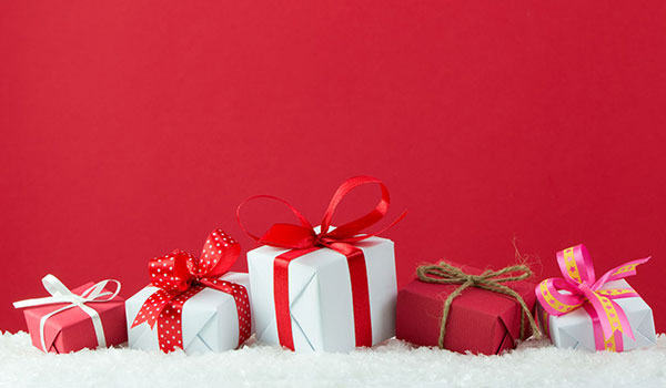 Gift Ideas for Medical Students: From Study Tools to Self-Care